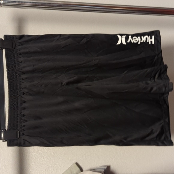 Boys Hurley Shorts - Picture 2 of 2